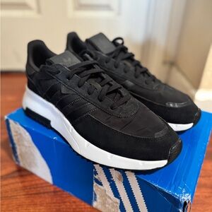 Adidas Retropy F2 Sneaker - Black - Men’s Size 12 *Like New w/ Box